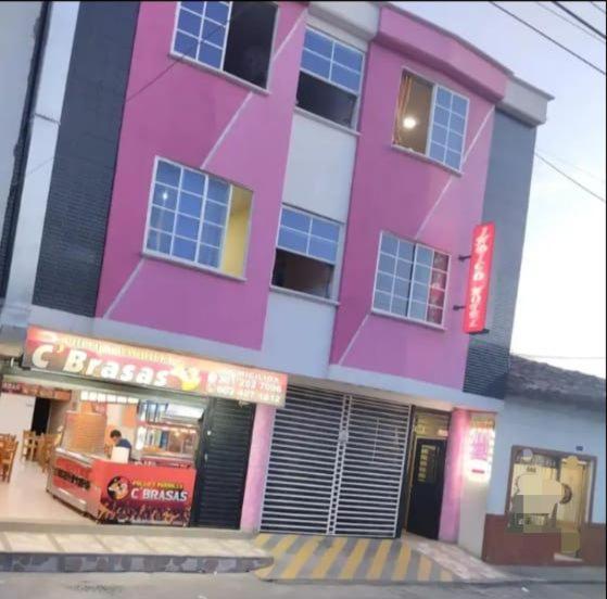 Hotel Indigo Cartago Extérieur photo