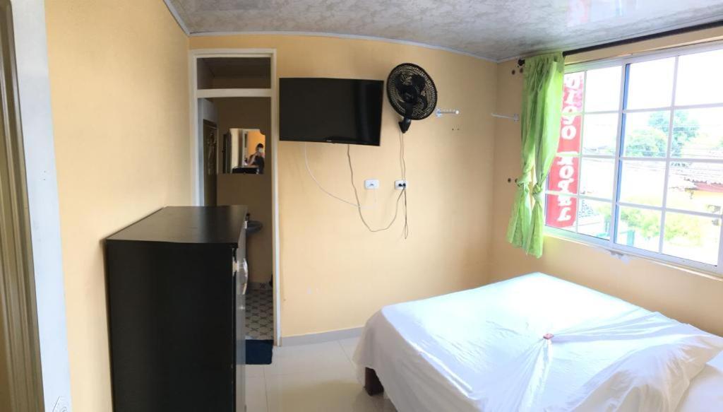 Hotel Indigo Cartago Extérieur photo